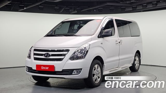 Hyundai Starex 4WD 12-Seater Wagon Smart — пробег 101 434 км — фото 1 из 5