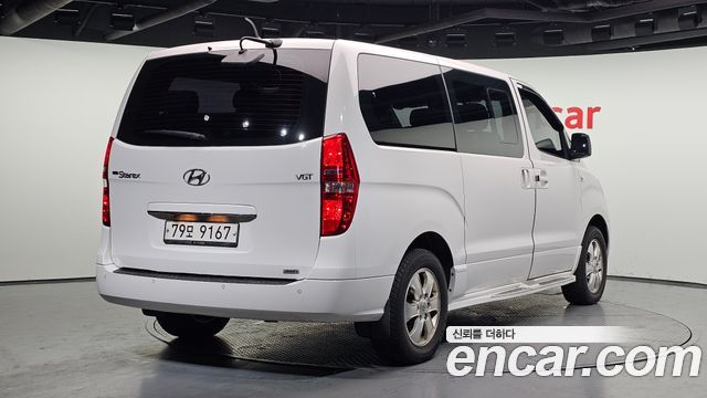 Hyundai Starex 4WD 12-Seater Wagon Smart — пробег 101 434 км — фото 2 из 5