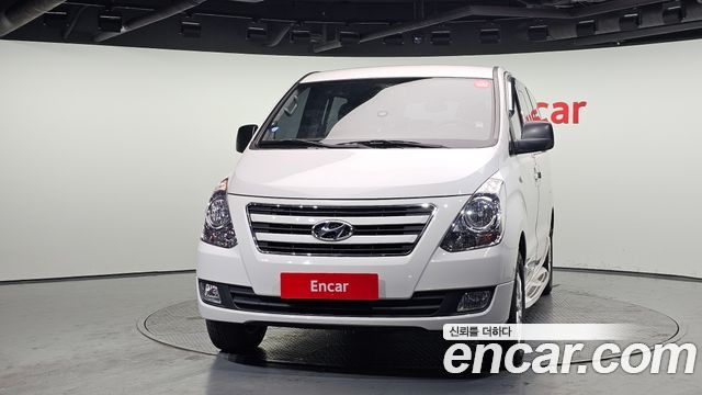 Hyundai Starex 4WD 12-Seater Wagon Smart — пробег 101 434 км — фото 3 из 5