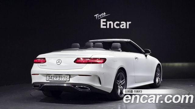Mercedes-Benz E-Class E220d Cabriolet — пробег 30 114 км — фото 2 из 5