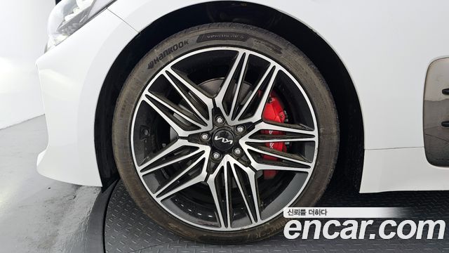 Kia Stinger из Кореи Encar