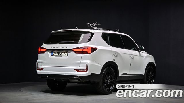 Ssangyong Rexton Diesel 2.2 4WD The Black — пробег 50 743 км — фото 2 из 5