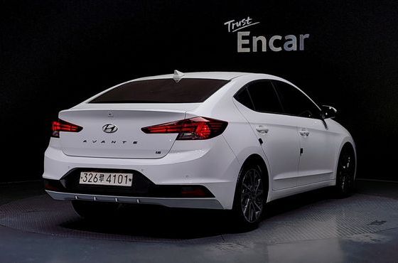 Hyundai AVANTE 1.6 Smart Choice — пробег 110 572 км — фото 2 из 5
