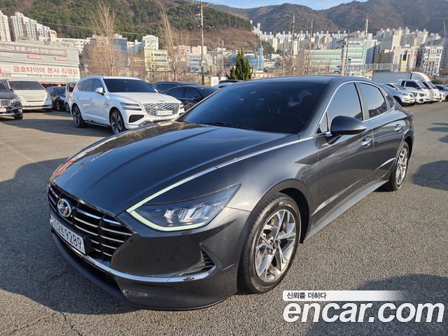 Hyundai Sonata 2.0 Premium — пробег 53 926 км — фото 1 из 5
