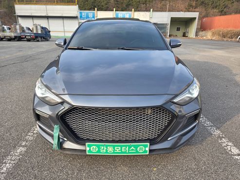 Hyundai AVANTE 1.6 Turbo Sport Extreme Selection — пробег 136 450 км — фото 3 из 5