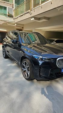 BMW X5 xDrive 40i M Sport — пробег 15 400 км — фото 3 из 5