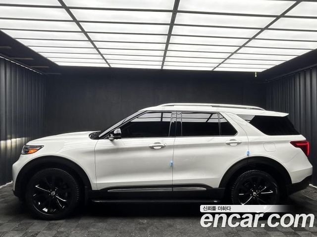 Ford Explorer 3.0 Platinum 4WD — пробег 69 157 км — фото 3 из 5