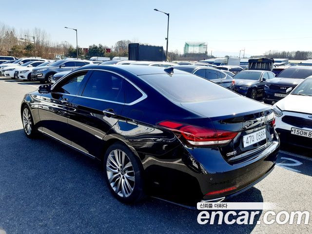 Hyundai Genesis из Кореи Encar