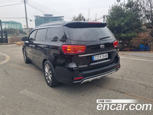 Kia Carnival 9-Seater Prstige — пробег 162 151 км — фото 5 из 5