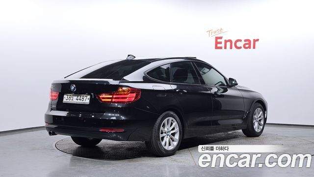 BMW Gran Turismo GT 320d xDrive — пробег 130 806 км — фото 2 из 5