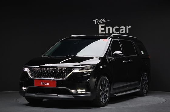 Kia Carnival 9-Seater Signature — пробег 75 883 км — фото 1 из 5