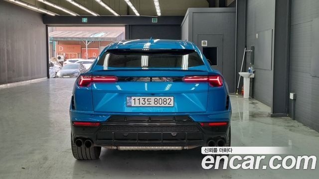 Lamborghini Urus 4.0 V8 S — пробег 9 631 км — фото 4 из 5