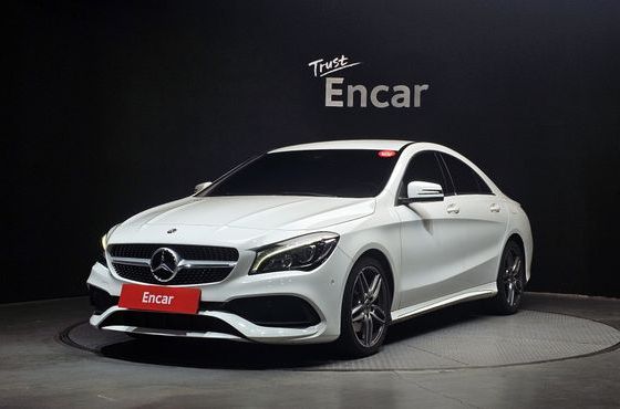 Mercedes-Benz CLA-Class CLA220 AMG Line — пробег 98 171 км — фото 1 из 5