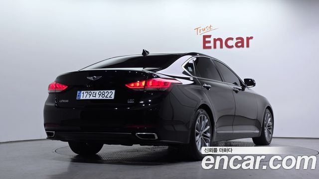 Hyundai Genesis из Кореи Encar