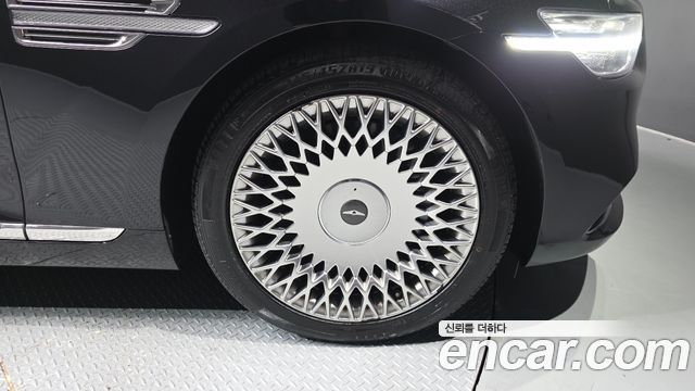 Genesis G90 из Кореи Encar