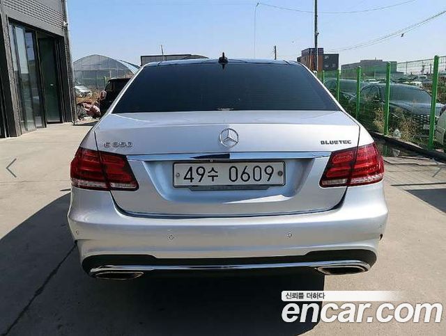 Mercedes-Benz E-Class из Кореи Encar