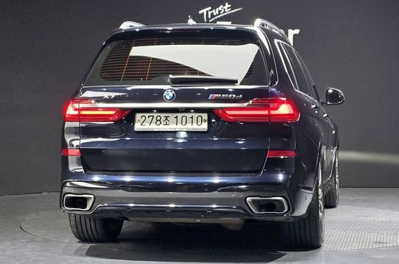 BMW X7 M50d — пробег 72 840 км — фото 4 из 5