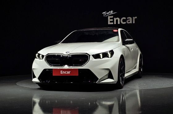 BMW M5 M5 Sedan — пробег 5 370 км — фото 3 из 5