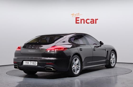 Porsche Panamera 3.6 AWD 970 — пробег 50 982 км — фото 4 из 5