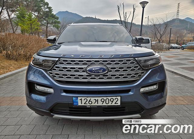 Ford Explorer 2.3 LimIted 4WD — пробег 41 698 км — фото 1 из 5