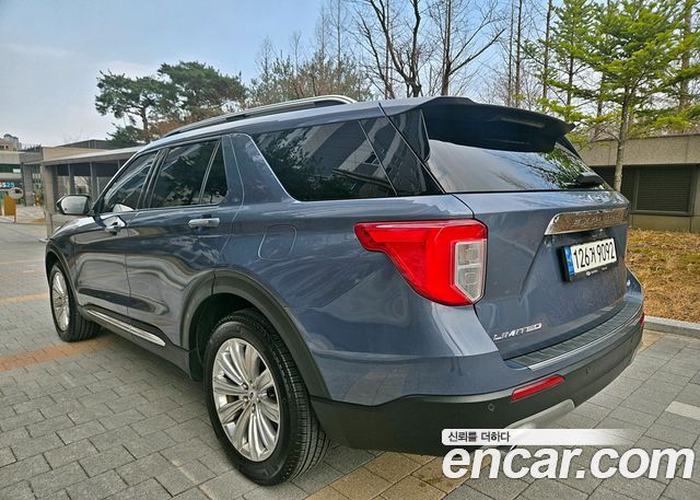 Ford Explorer 2.3 LimIted 4WD — пробег 41 698 км — фото 4 из 5