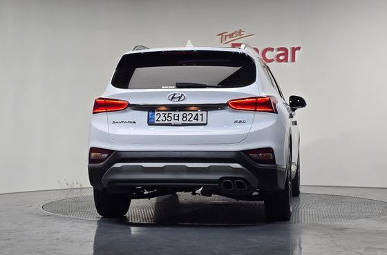Hyundai Santafe Diesel 2.2 2WD Prestige — пробег 109 557 км — фото 4 из 5