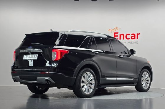 Ford Explorer 2.3 LimIted 4WD — пробег 134 910 км — фото 2 из 5