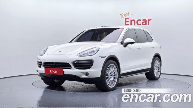 Porsche Cayenne 4.8 S 958 — пробег 166 741 км — фото 1 из 5