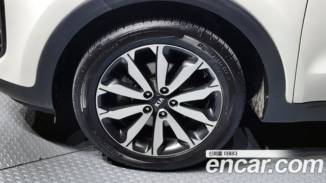 Kia Sportage из Кореи Encar