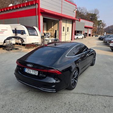 Audi A7 55 TFSI Quattro Premium — пробег 76 444 км — фото 5 из 5