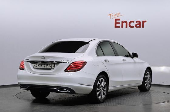 Mercedes-Benz C-Class C220 BlueTEC Avantgarde — пробег 126 707 км — фото 2 из 5