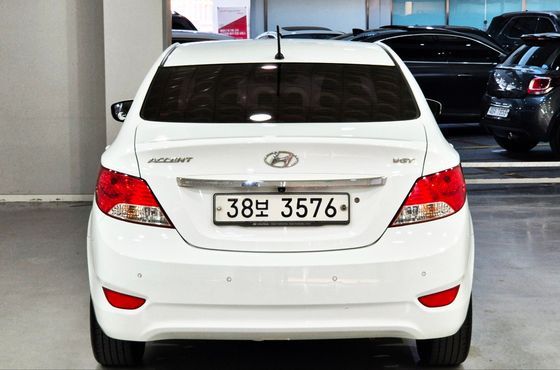 Hyundai Accent Diesel 1.6 VGT Premier — пробег 149 395 км — фото 5 из 5