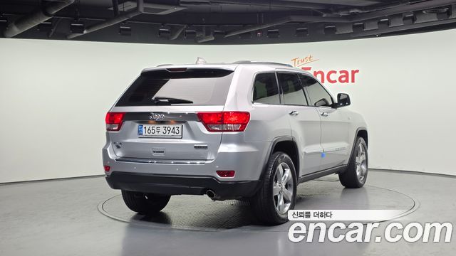 Jeep Cherokee 3.6 Overland WK2 — пробег 146 221 км — фото 2 из 5
