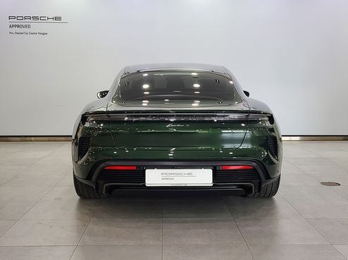 Porsche Taycan Turbo S — пробег 12 300 км — фото 4 из 5