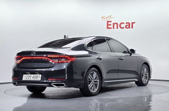 Hyundai Grandeur 2.4 Premium — пробег 88 901 км — фото 2 из 5