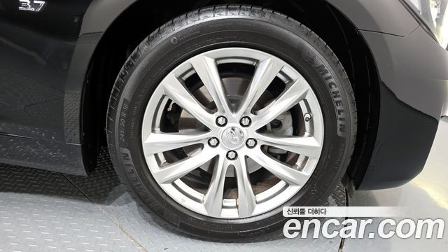 Infiniti Q70 из Кореи Encar