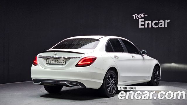 Mercedes-Benz C-Class из Кореи Encar