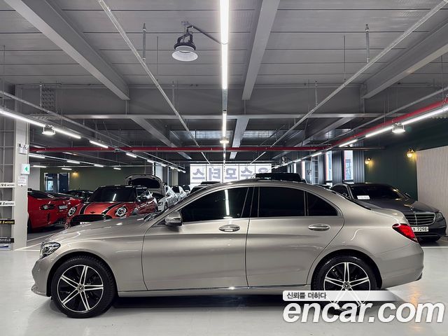 Mercedes-Benz C-Class из Кореи Encar
