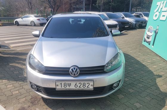 Volkswagen Golf 2.0 TDI — пробег 190 000 км — фото 1 из 5