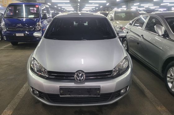 Volkswagen Golf 2.0 TDI — пробег 190 000 км — фото 2 из 5