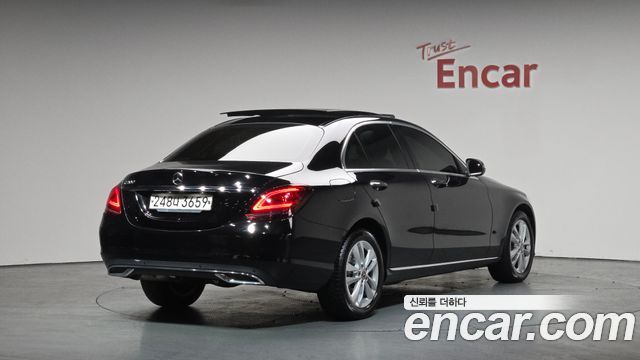 Mercedes-Benz C-Class из Кореи Encar