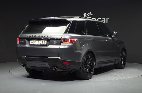 Land Rover Range Rover Sport 3.0 SC HSE Dynamic — пробег 149 040 км — фото 2 из 5