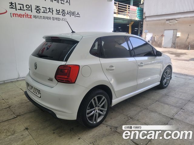 Volkswagen Polo из Кореи Encar