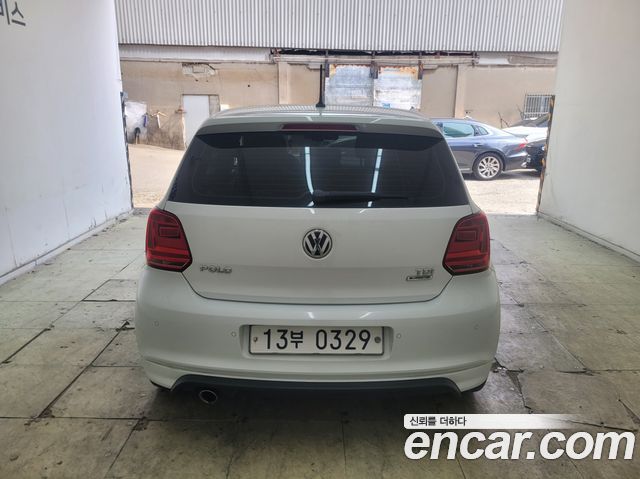 Volkswagen Polo из Кореи Encar