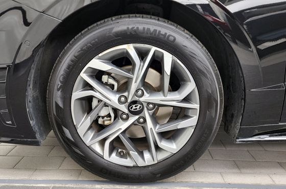 Hyundai Sonata 2.0 Premium Plus — пробег 105 736 км — фото 5 из 5