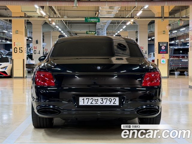 Bentley Flying Spur 6.0 — пробег 84 000 км — фото 4 из 5