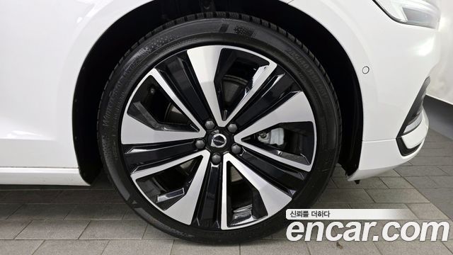 Volvo S60 из Кореи Encar