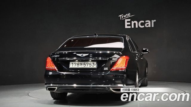 Genesis EQ900 3.8 GDI AWD Premium Luxury — пробег 193 025 км — фото 4 из 5