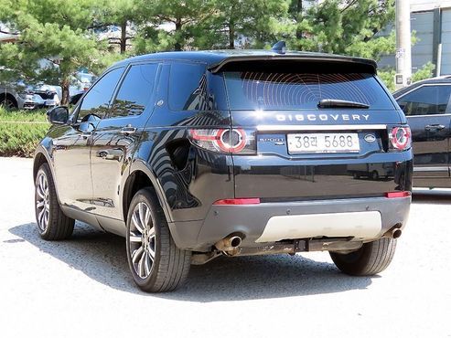 Land Rover Discovery Sport 2.0 TD4 HSE Luxury — пробег 98 785 км — фото 3 из 5