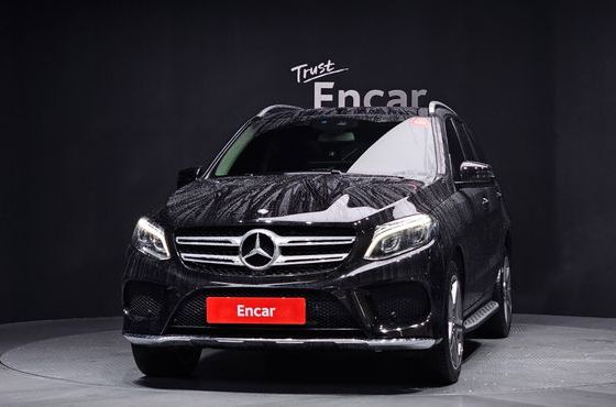 Mercedes-Benz GLE-Class GLE350 d 4MATIC — пробег 142 650 км — фото 3 из 5
